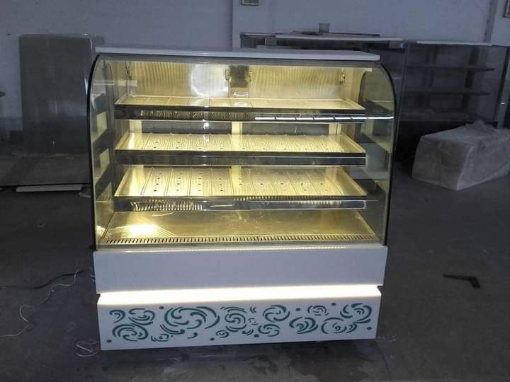 मिठाई एवं हलवाई काउंटर